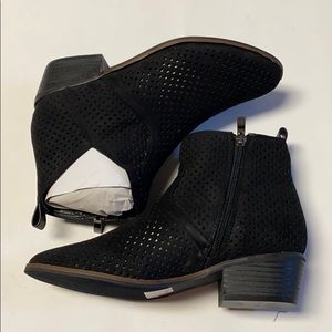 NWOB Catherine Malandrino Booties